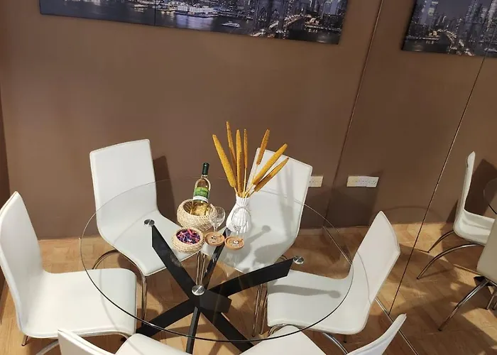 Maestro III Apartment